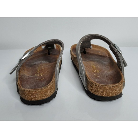 Birkenstock Metallic Silver Thong Sandals - Picture 4 of 7